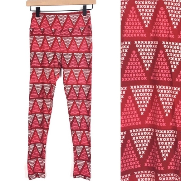 LULAROE Leggings Valentine’s Day Love XOXO Triangle OS One Size Red White Pink - Picture 9 of 9